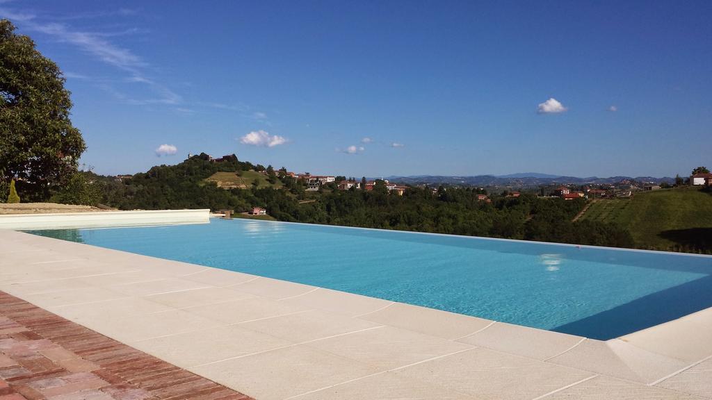 Alta Villa The Countryhouse Adults Only Boutique Bnb Vigliano d'Asti Exterior photo