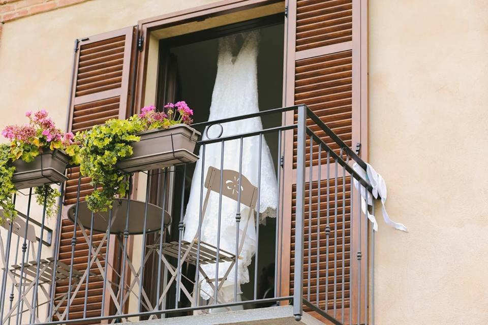 Alta Villa The Countryhouse Adults Only Boutique Bnb Vigliano d'Asti Exterior photo