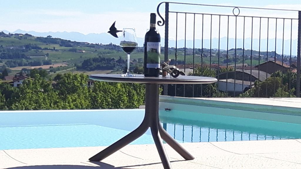 Alta Villa The Countryhouse Adults Only Boutique Bnb Vigliano d'Asti Exterior photo