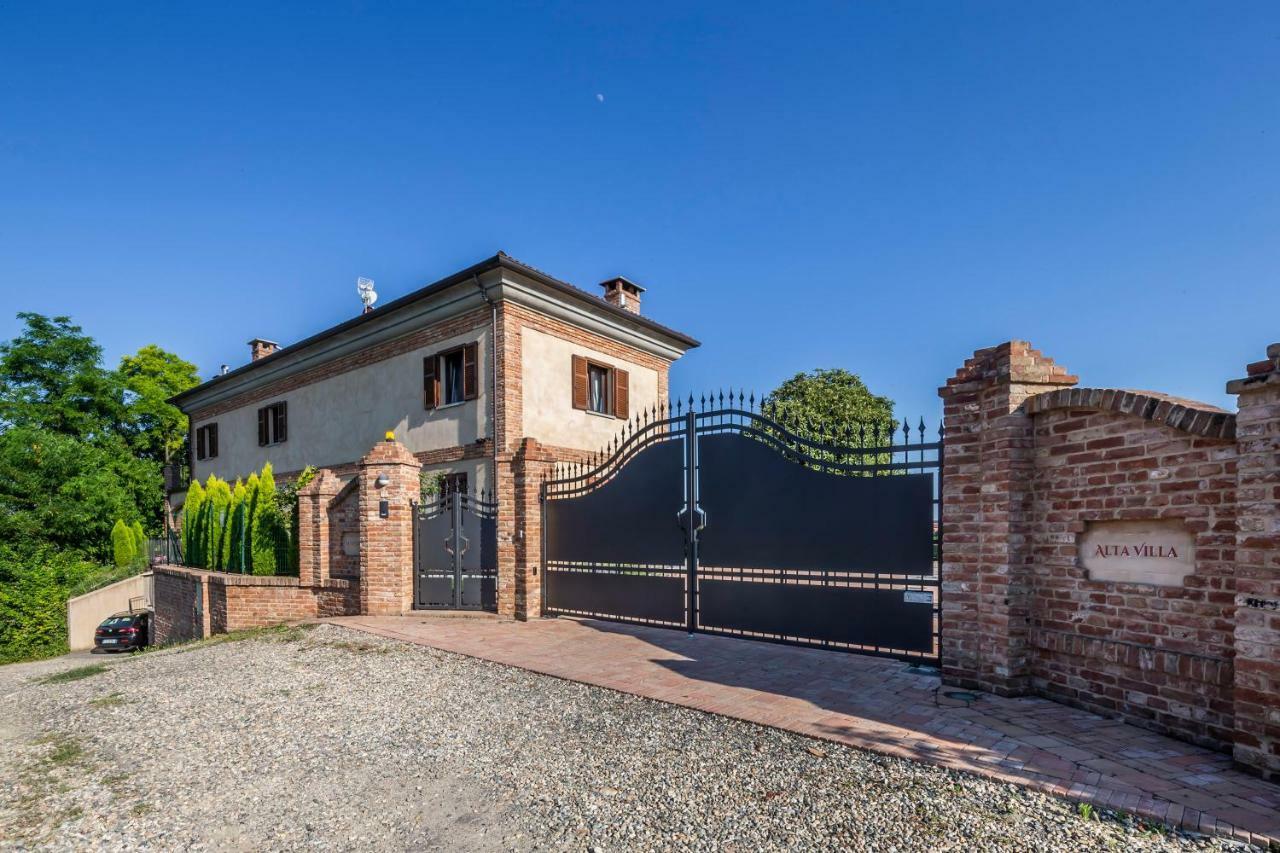Alta Villa The Countryhouse Adults Only Boutique Bnb Vigliano d'Asti Exterior photo