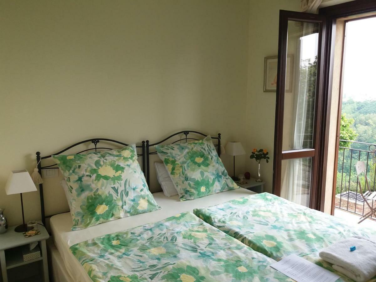 Alta Villa The Countryhouse Adults Only Boutique Bnb Vigliano d'Asti Exterior photo