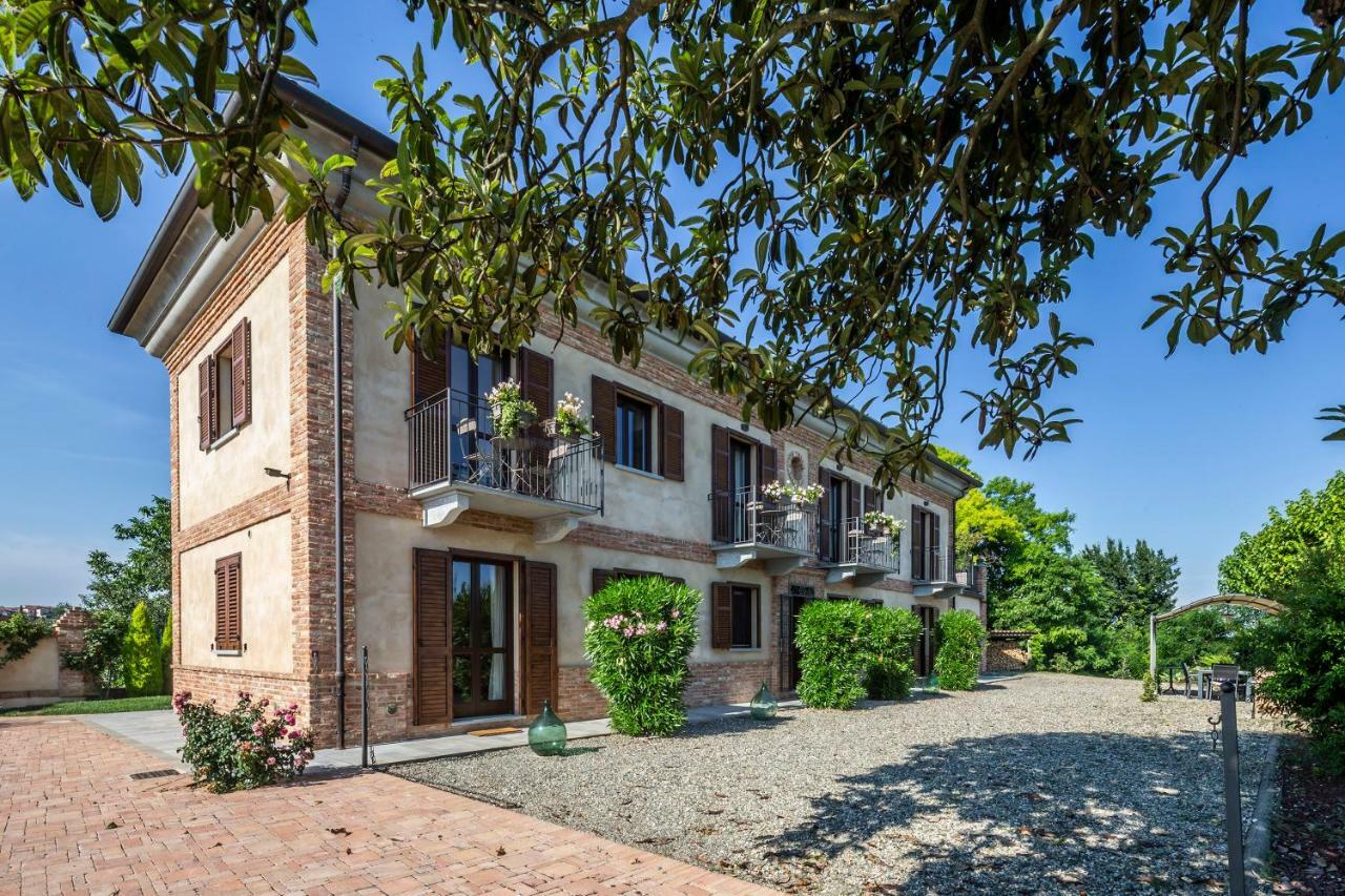Alta Villa The Countryhouse Adults Only Boutique Bnb Vigliano d'Asti Exterior photo