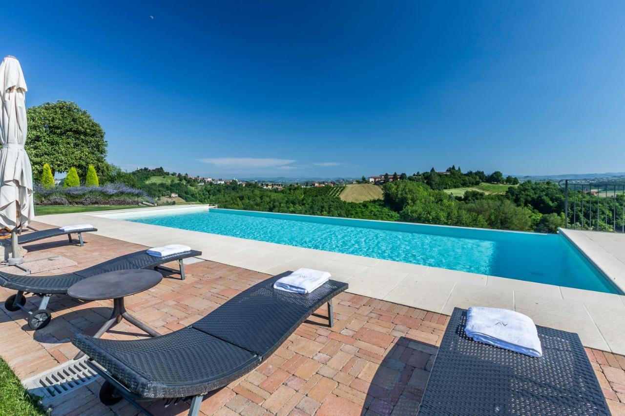 Alta Villa The Countryhouse Adults Only Boutique Bnb Vigliano d'Asti Exterior photo